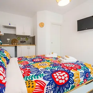 https://villa-maria-a-pochi-passi-dal-mare.sicilyhotelsitaly.net